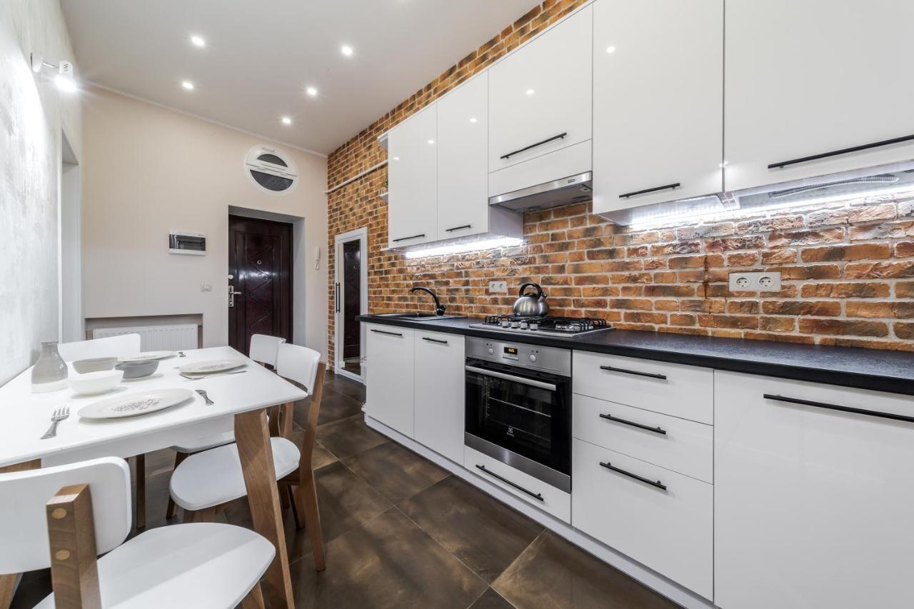 Inshiapartments On Grigorenko'S Square Lviv Exterior photo